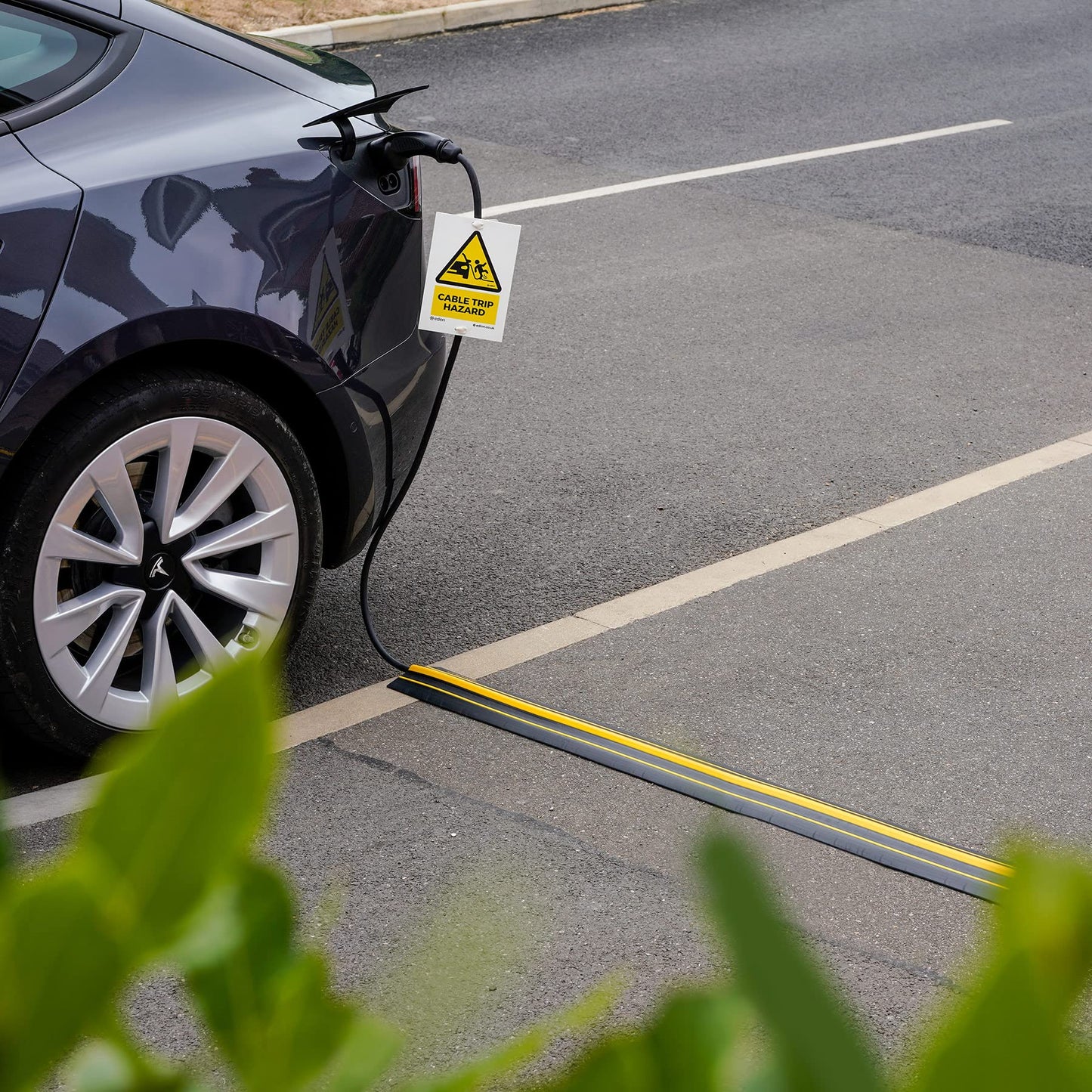 Edion EV Cable Protector 2.5m – Attaches to EV Charging Cable to Prevent Trip Hazards & Protect Cable – Tough EV Cable Pavement Cover for EV Charger – Low Height, Stays Flat, Outdoor Use